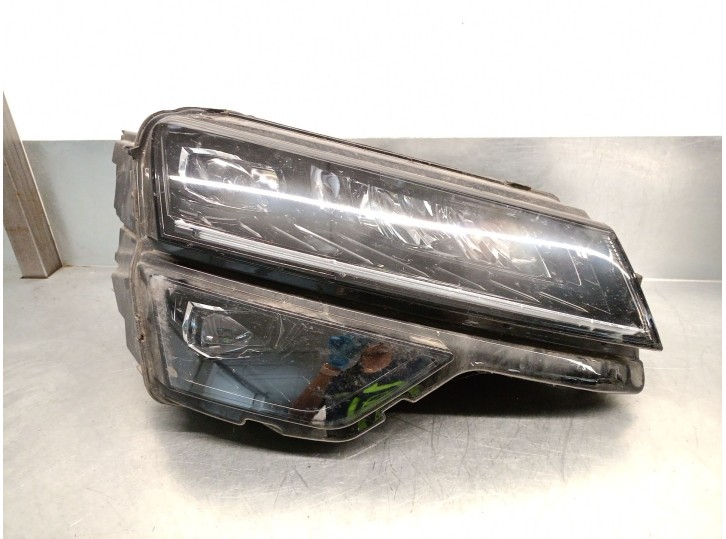 Recambio de faro derecho para skoda karoq (nu7, nd7) 1.5 tsi referencia OEM IAM 57B941016D 57B941016D 