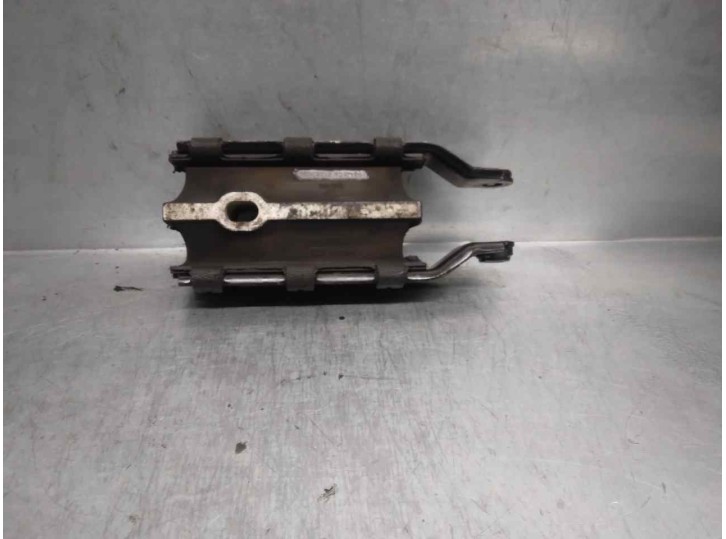 Replacement engine mount for Volvo V60 Estate 2.0 Diesel CAT OEM IAM reference 8G9N6P082BA 31262935 FOCOMO