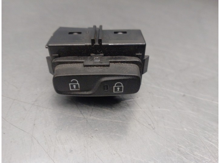Recambio de interruptor para volvo v60 kombi 2.0 diesel cat referencia OEM IAM 31318989 
