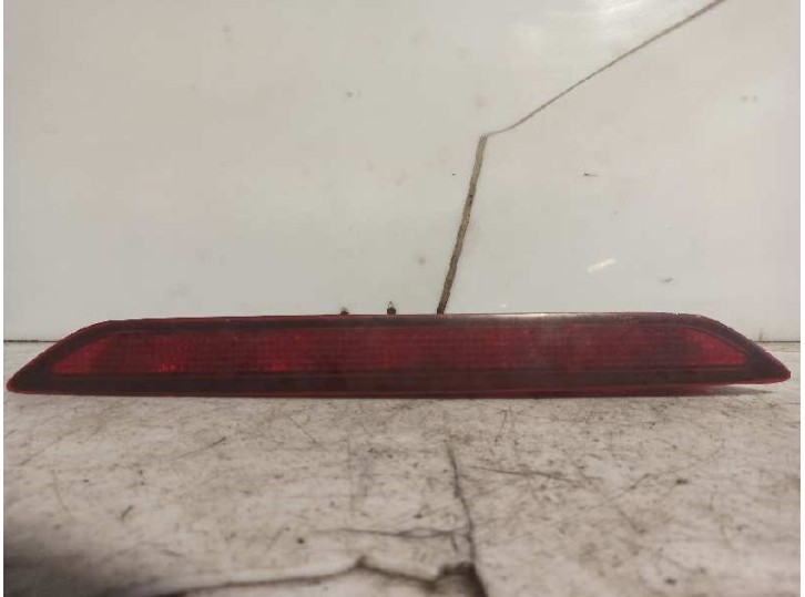 Recambio de luz central de freno para ford mondeo ber. (ca2) 1.8 tdci cat referencia OEM IAM 7S7113A601AE 
