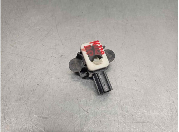 Recambio de sensor impacto para audi a6 berlina (4f2) 2.7 v6 24v tdi referencia OEM IAM 4F0955557B 