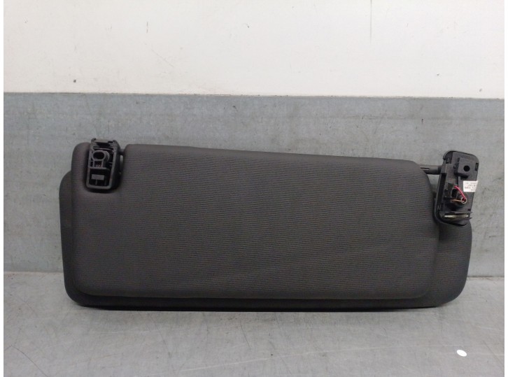 Replacement right sun visor for Porsche Cayenne (92A) 4.2 S Diesel OEM IAM reference 7P0857552F 95873155220 