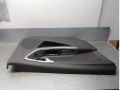 Recambio de guarnecido puerta delantera izquierda para volvo v60 kombi 2.0 diesel cat referencia OEM IAM 8686852 2482724 