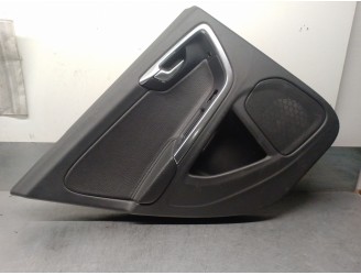Recambio de guarnecido puerta trasera izquierda para volvo v60 kombi 2.0 diesel cat referencia OEM IAM 8686854 2482724 