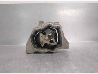 Recambio de soporte motor para volvo v60 kombi 2.0 diesel cat referencia OEM IAM TR807M18  