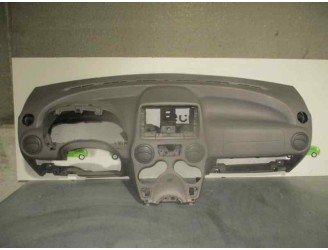 Recambio de salpicadero para fiat panda (169) 1.2 cat referencia OEM IAM 735362058 GRIS 