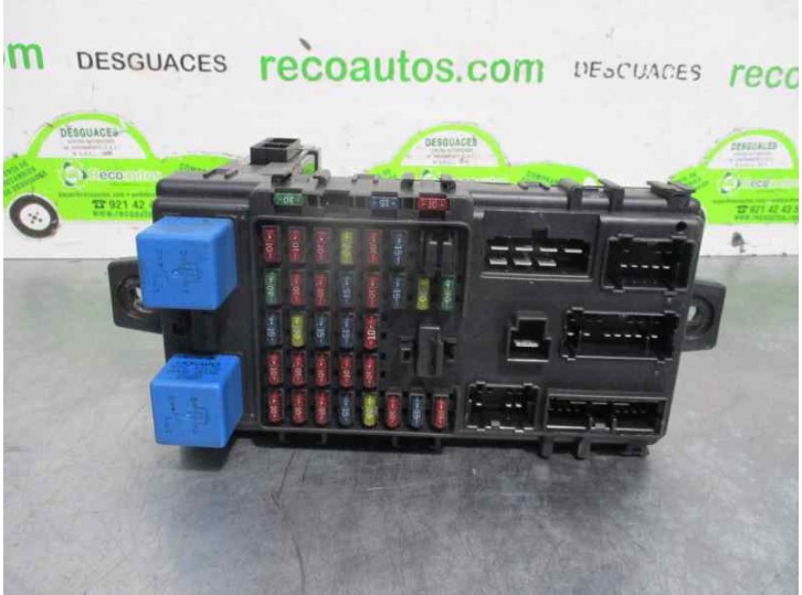 Recambio de caja reles / fusibles para fiat panda (169) 1.2 cat referencia OEM IAM 954003A200 