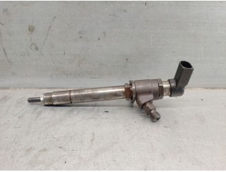 Replacement injector for Citroën C6 (TD_) 2.7 HDi OEM IAM reference 5U3Q9K546AA CONTINENTAL