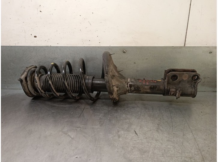Replacement rear left shock absorber for Hyundai Tucson (JM) 2.0 CRDi CAT OEM IAM reference 553512E501 553512E501 