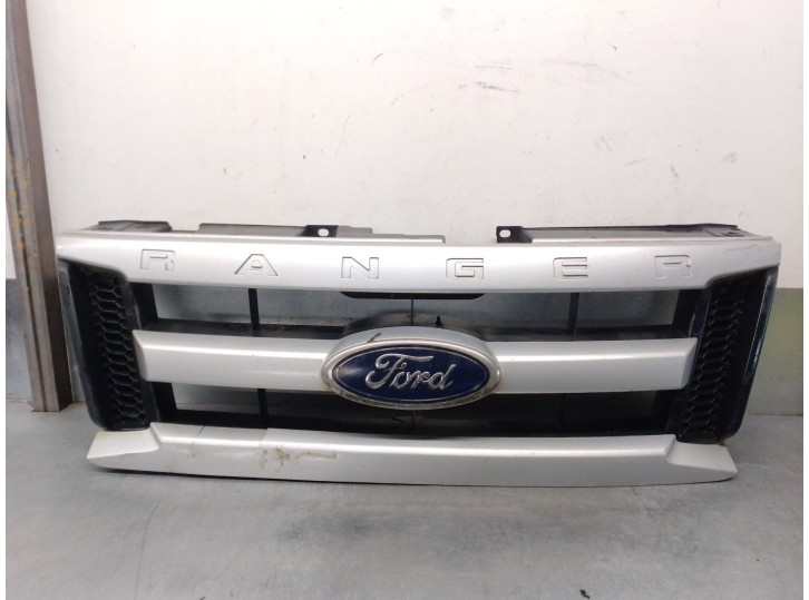 Recambio de rejilla delantera para ford ranger (es) 2.5 tdci cat referencia OEM IAM UD2D50712 5079171 