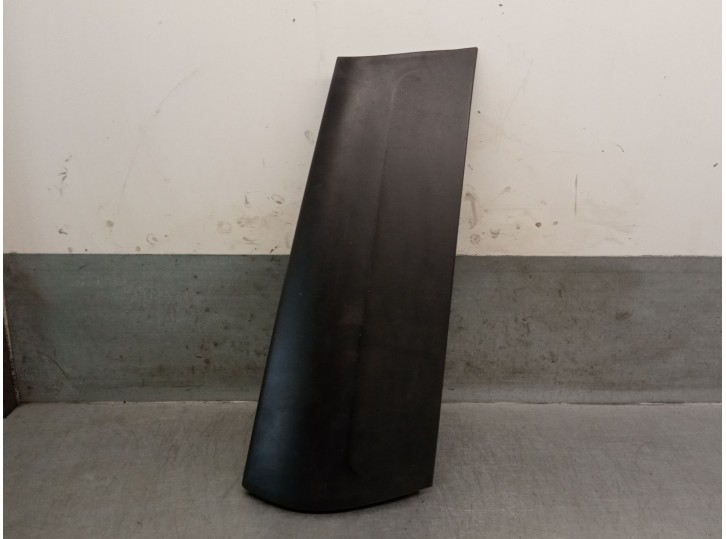 Recambio de molduras traseras para land rover freelander 2 (l359) 2.2 td4 4x4 referencia OEM IAM 6H5229148 LR023453 