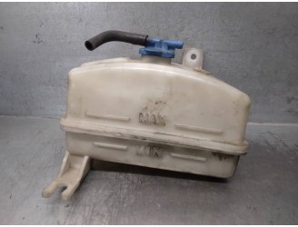 Replacement expansion tank for Kia Carens 2.0 turbodiesel CAT OEM IAM reference 0K2KB15350 