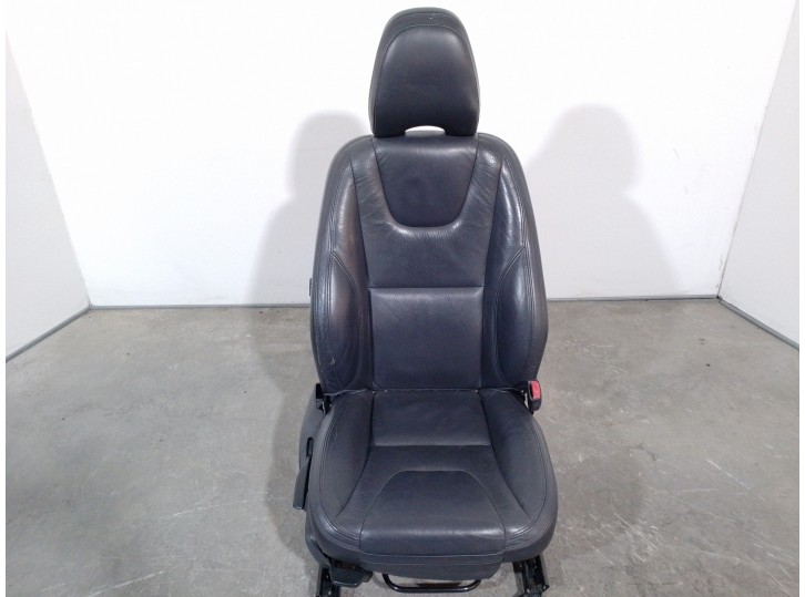Replacement front right seat for Volvo V60 Estate 2.0 diesel CAT OEM IAM reference 4879629 BLACK LEATHER 5 DOORS