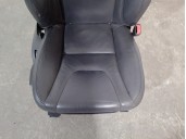 Replacement front right seat for Volvo V60 Kombi 2.0 diesel cat OEM IAM reference 4879629 BLACK LEATHER 5 DOORS