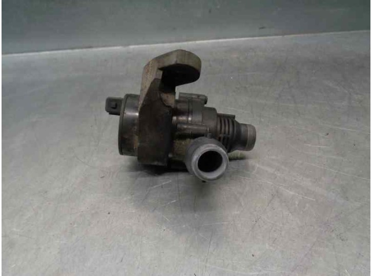 Recambio de bomba agua para bmw serie 7 (e65/e66) 3.0 24v cat referencia OEM IAM 11517509985 