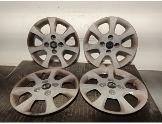 Recambio de tapacubos para kia carens 2.0 turbodiesel cat referencia OEM IAM 1K2M237170  R15
