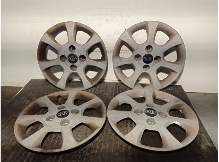 Recambio de tapacubos para kia carens 2.0 turbodiesel cat referencia OEM IAM 1K2M237170  R15