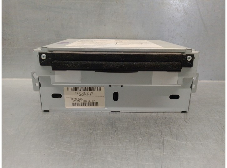 Recambio de sistema audio / radio cd para volvo v60 kombi 2.0 diesel cat referencia OEM IAM 31357223AA 