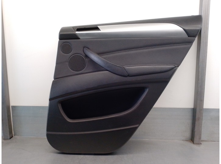 Recambio de guarnecido puerta trasera derecha para bmw x6 (e71) xdrive40d referencia OEM IAM 51427244798  5 PUERTAS