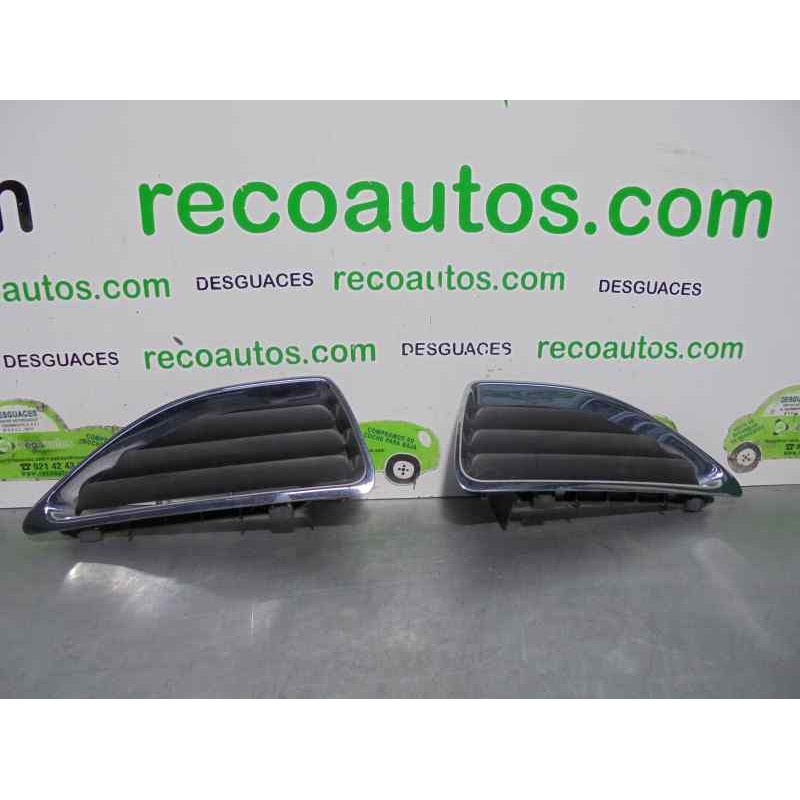 Recambio de rejilla delantera para renault megane i classic (la0) 1.9 diesel referencia OEM IAM 7700428963  