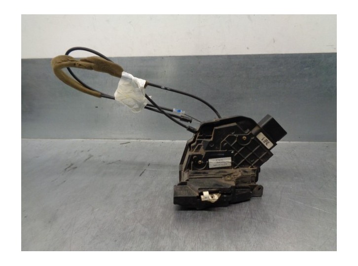 Replacement front right door lock for Mazda 3 sedan (BK) 1.6 CD diesel cat OEM IAM reference 3N6AA21812DF 6 PIN