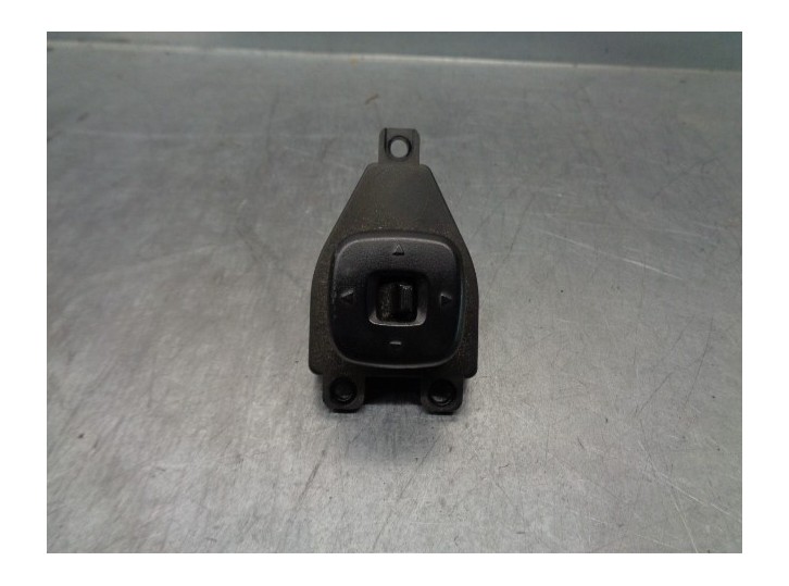 Recambio de mando retrovisor para mazda 3 berlina (bk) 1.6 cd diesel cat referencia OEM IAM BJOE66600 