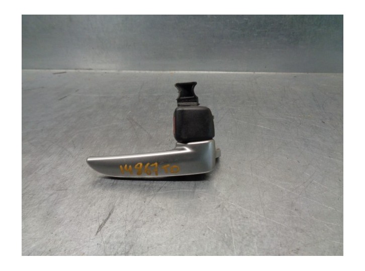 Recambio de maneta interior delantera izquierda para mazda 3 berlina (bk) 1.6 cd diesel cat referencia OEM IAM 