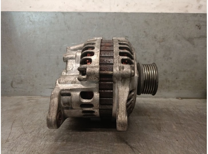 Recambio de alternador para subaru legacy berl./familiar b12 (be/bh) 3.0 h6 outback familiar (2002) referencia OEM IAM 23700AA40