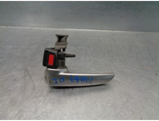 Replacement front left interior door handle for Mazda 3 saloon (BK) 1.6 CD diesel cat OEM IAM reference 