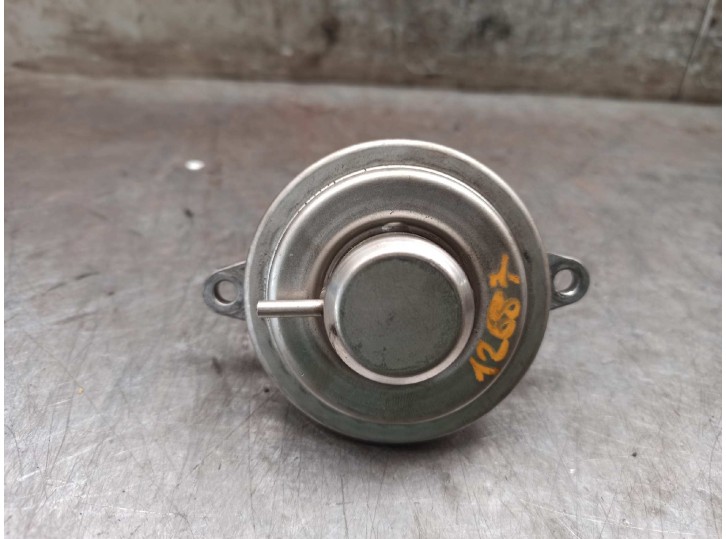 Recambio de valvula egr para opel vectra b berlina 2.0 dti referencia OEM IAM 90530759  