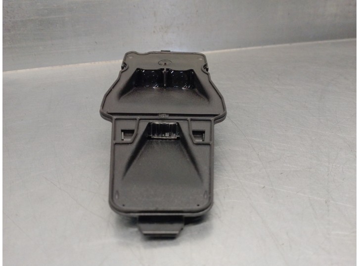 Recambio de modulo electronico para volvo v60 kombi 2.0 diesel cat referencia OEM IAM 31387310  