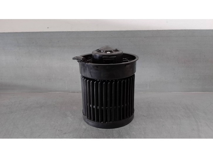 Recambio de motor calefaccion para nissan qashqai (j11) 1.2 16v cat referencia OEM IAM 272264EM0A  