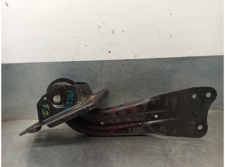 Recambio de brazo suspension superior trasero izquierdo para audi a3 (8p) 1.9 tdi referencia OEM IAM 1K0505225H  
