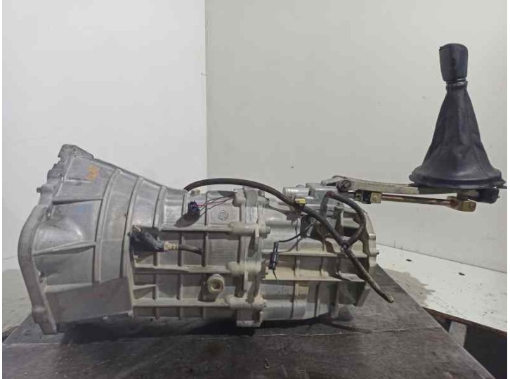 Recambio de caja cambios para ssangyong actyon sports 2.0 td cat referencia OEM IAM G3102009015  MAD461000756
