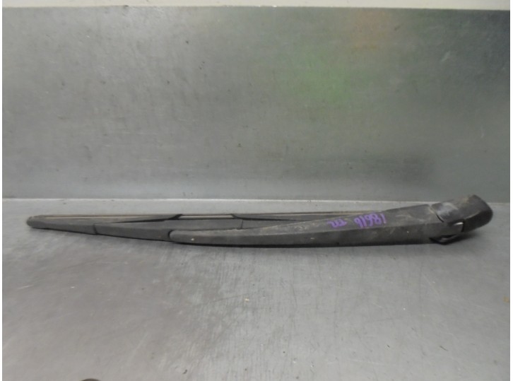 Recambio de brazo limpia trasero para honda cr-v (re) 2.2 ctdi referencia OEM IAM 76720SWA003  