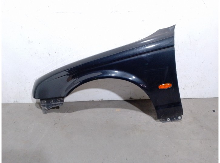Recambio de aleta delantera izquierda para jaguar s-type 2.7 v6 diesel cat referencia OEM IAM JLM21343 VERDE OSCURO 