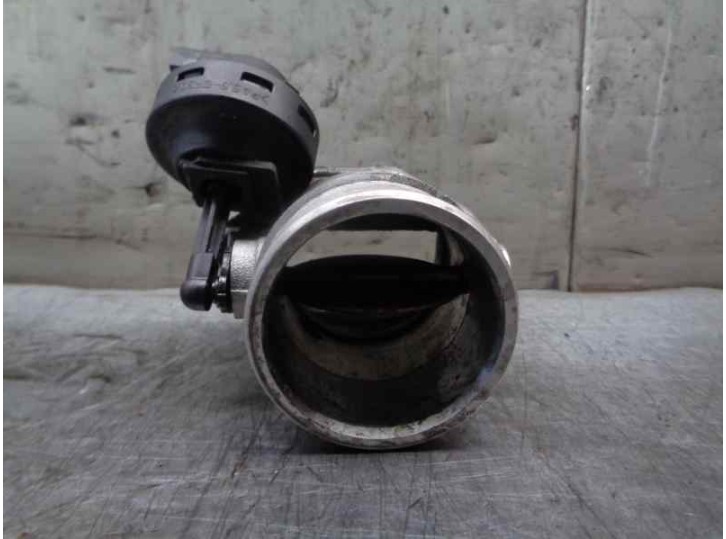 Recambio de caja mariposa para audi a4 avant (8e5) 2.5 v6 24v tdi referencia OEM IAM 8E0145950C  