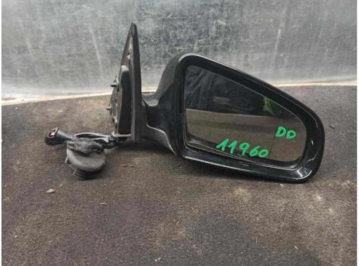 Replacement right wing mirror for Audi A6 Saloon (4F2) 2.7 V6 24V TDI OEM IAM reference 4F1858531J 5 PINS ELECTRIC