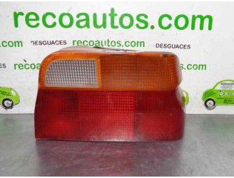 Recambio de piloto trasero derecho para ford escort berlina/turnier 1.6 16v cat referencia OEM IAM 1052400 1052403 