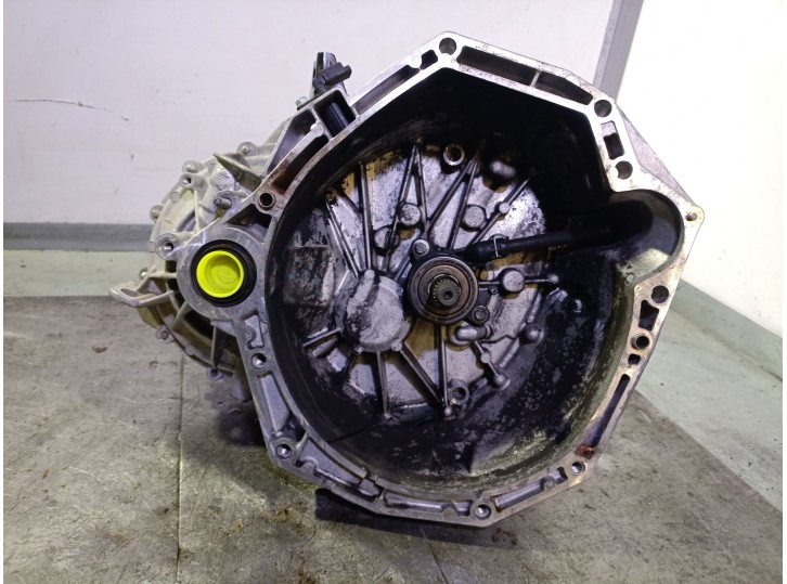 Recambio de caja cambios para nissan tiida hatchback (c11) 1.5 dci referencia OEM IAM TL4A118 3201000Q4K S002155