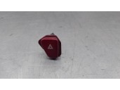 Replacement hazard warning switch for Peugeot 607 (S2) 2.7 HDi FAP cat (UHZ / DT17TED4) OEM IAM reference 9649837277 