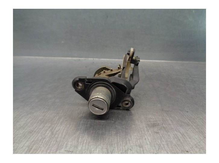 Recambio de maneta exterior porton para opel astra f berlina 1.6 16v referencia OEM IAM 4244229 