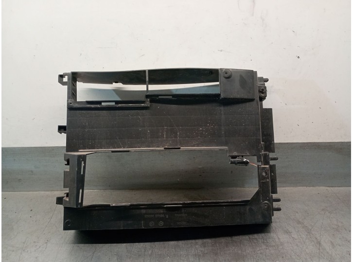 Recambio de calandra delantera de radiador para nissan micra v (k14) 0.9 ig-t referencia OEM IAM 215545FA0A 215545FA0A 