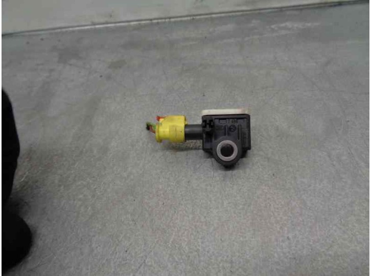 Recambio de sensor impacto para audi a6 avant (4f5) referencia OEM IAM 4F0959643B 