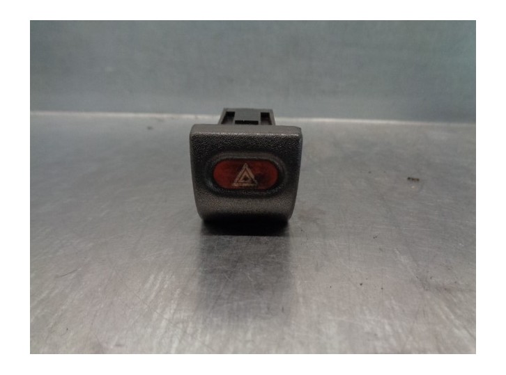 Recambio de warning para opel astra f berlina 1.6 16v referencia OEM IAM 90347821 90387257 