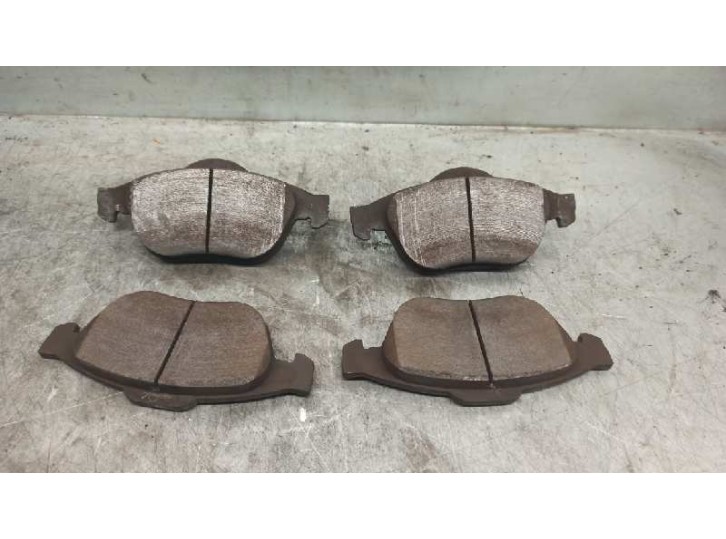 Recambio de pastillas de freno para renault scenic ii 2.0 referencia OEM IAM   