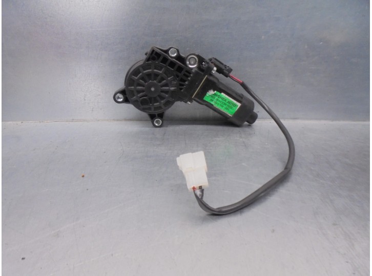 Replacement rear right window regulator motor for Tata Indica 2006 1.4 63 kW OEM IAM reference 4880121 2 PINS 5 DOORS
