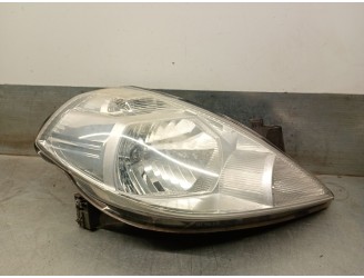 Replacement right headlight for Nissan Tiida Hatchback (C11) 1.5 dCi OEM IAM reference 26010EM00A 26010EM00A 