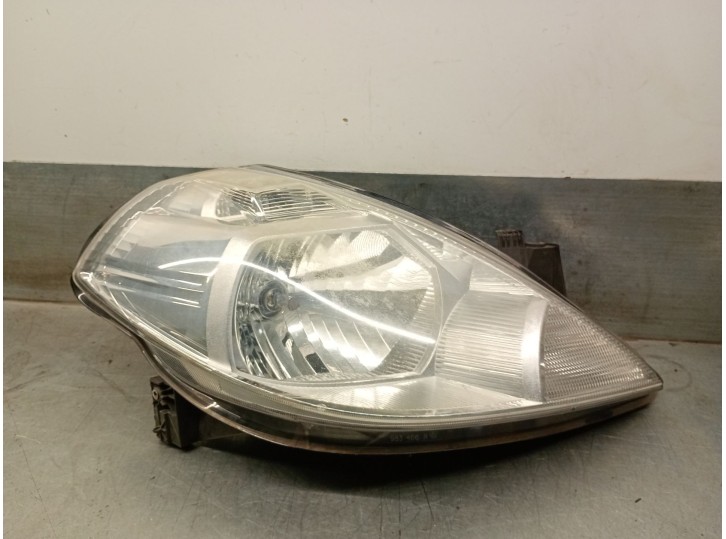 Recambio de faro derecho para nissan tiida hatchback (c11) 1.5 dci referencia OEM IAM 26010EM00A 26010EM00A 