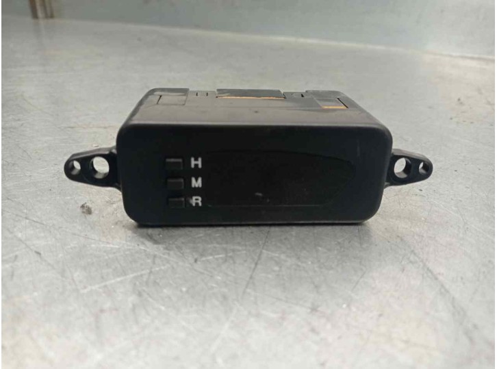 Recambio de reloj para kia rio i hatchback (dc) 1.5 16v referencia OEM IAM 84775FD000 